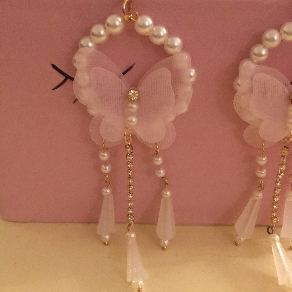 Pink Butterfly + Crystal Pearl Boho Drop Statement Earrings - Picture 7 of 11